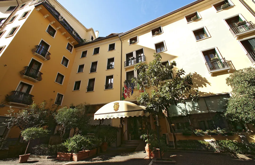 Majestic Toscanelli (centro storico)-1